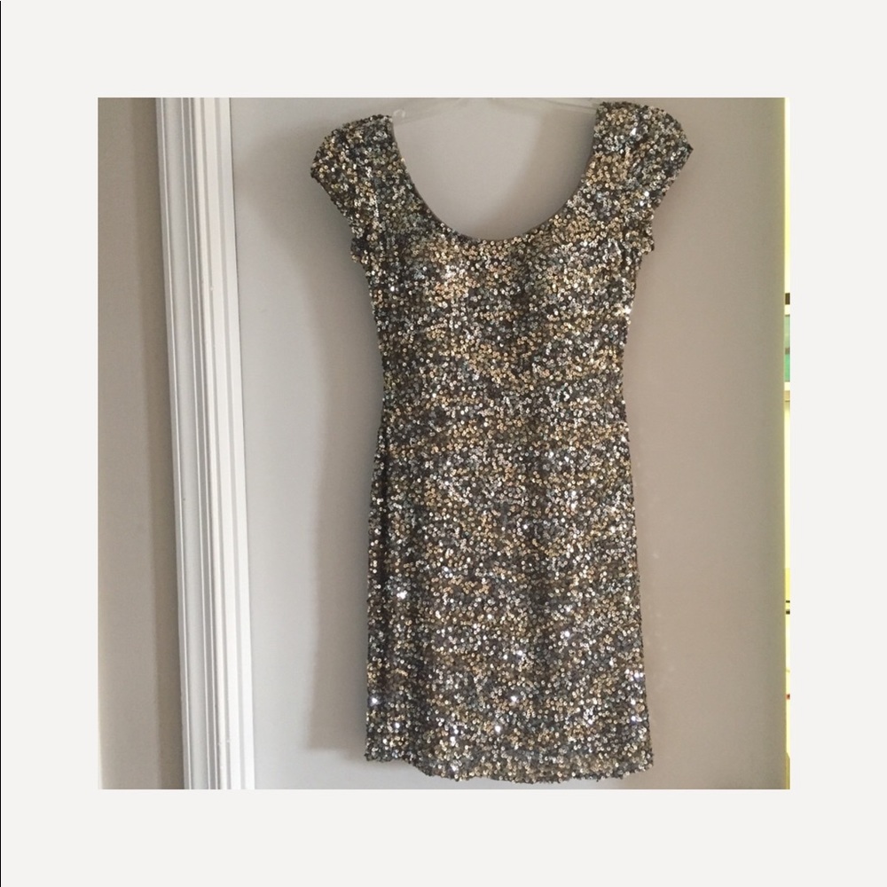 Cocktail/party dress.